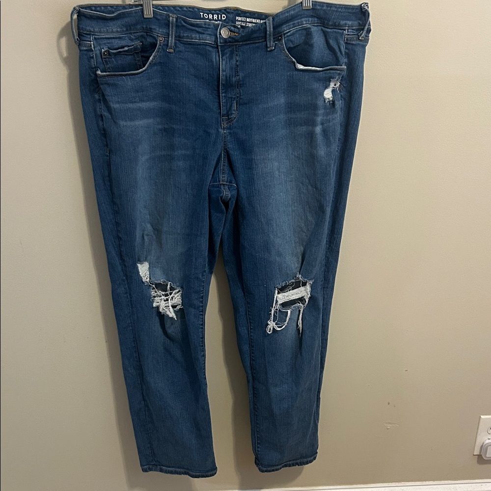 Torrid Perfect Boyfriend Ankle Vintage Stretch Jeans. Size 22T